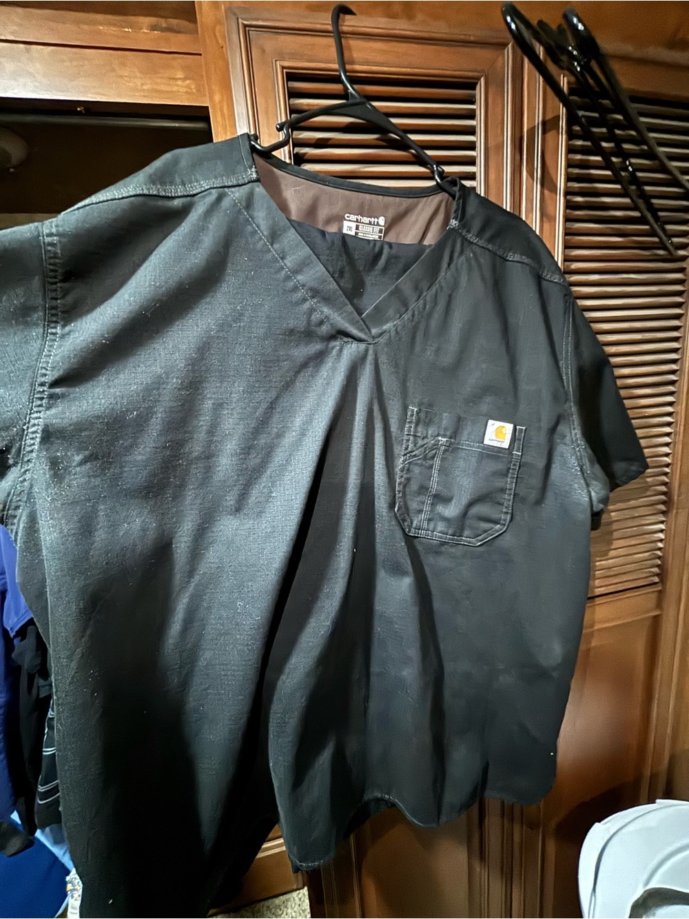 Carhartt Men’s Black V-Neck Short Sleeve Pocket Tee
